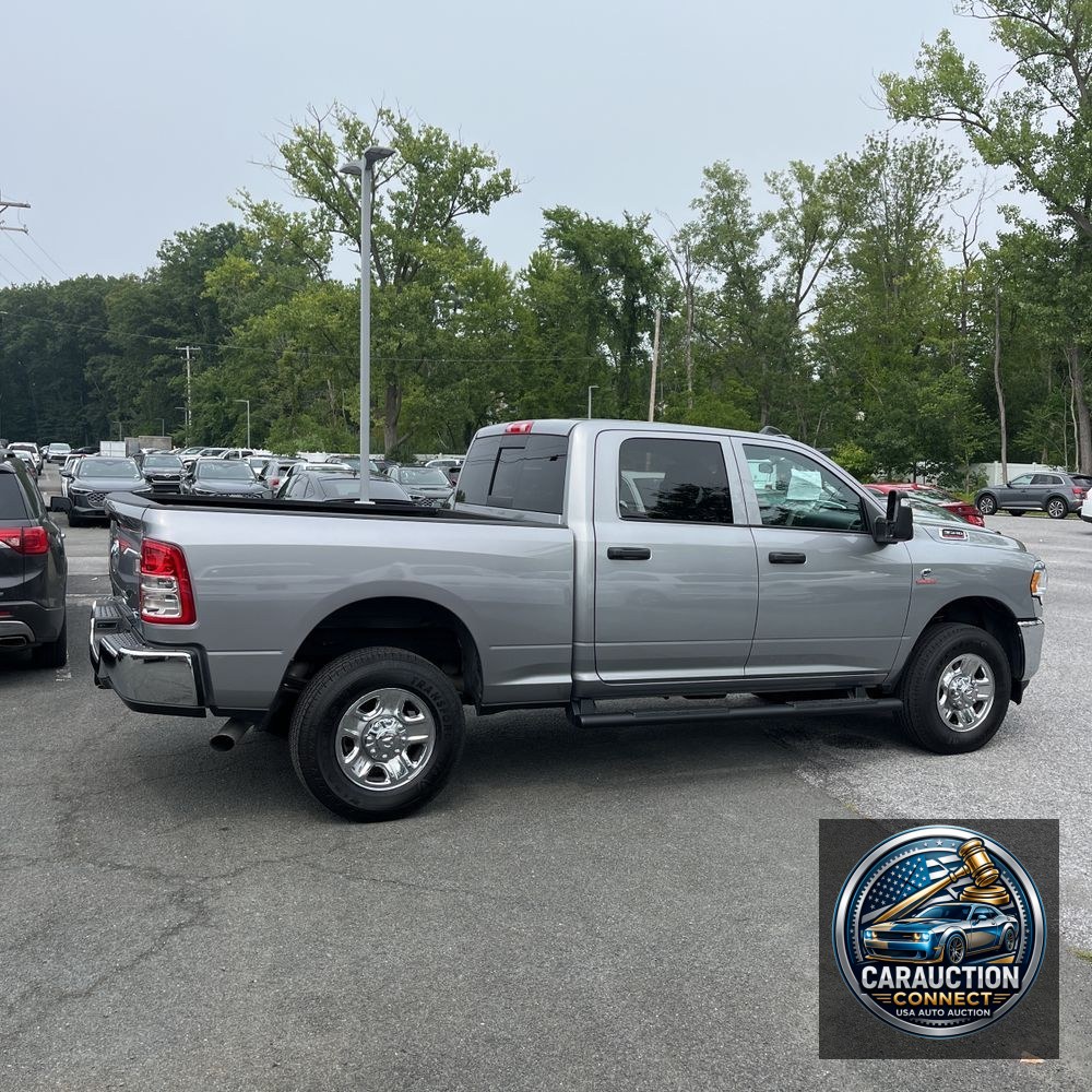2024 Ram 3500 Tradesman
