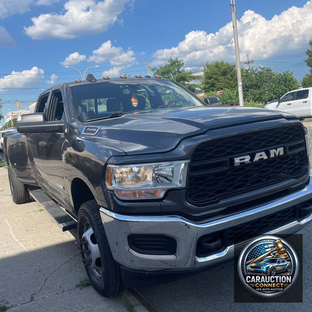 2022 Ram 3500 Tradesman
