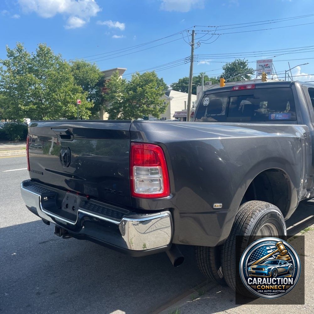 2022 Ram 3500 Tradesman