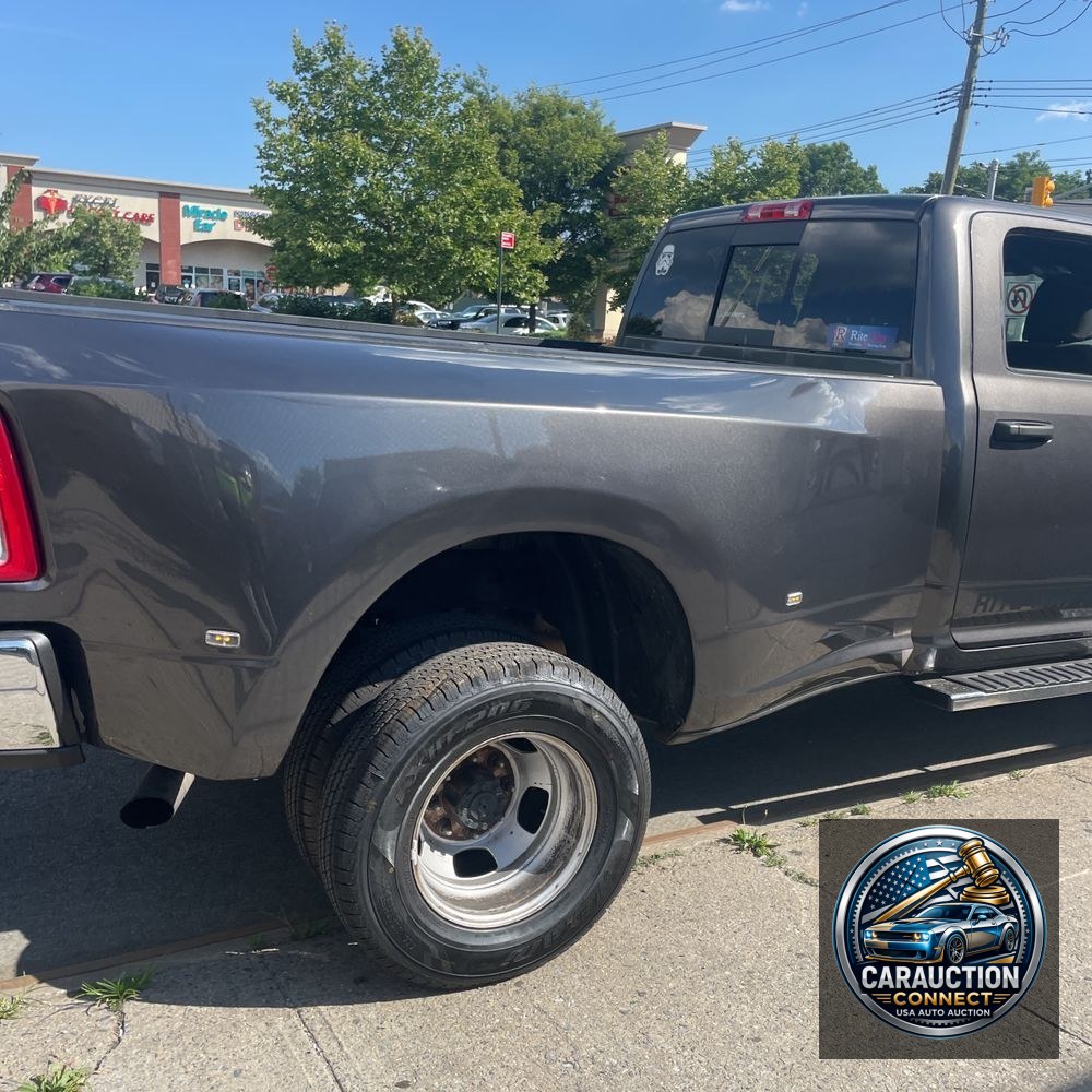 2022 Ram 3500 Tradesman