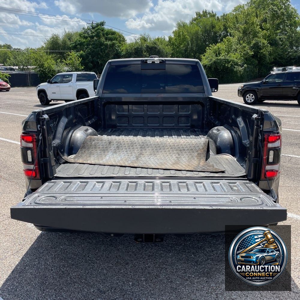 2024 Ram 3500 Laramie