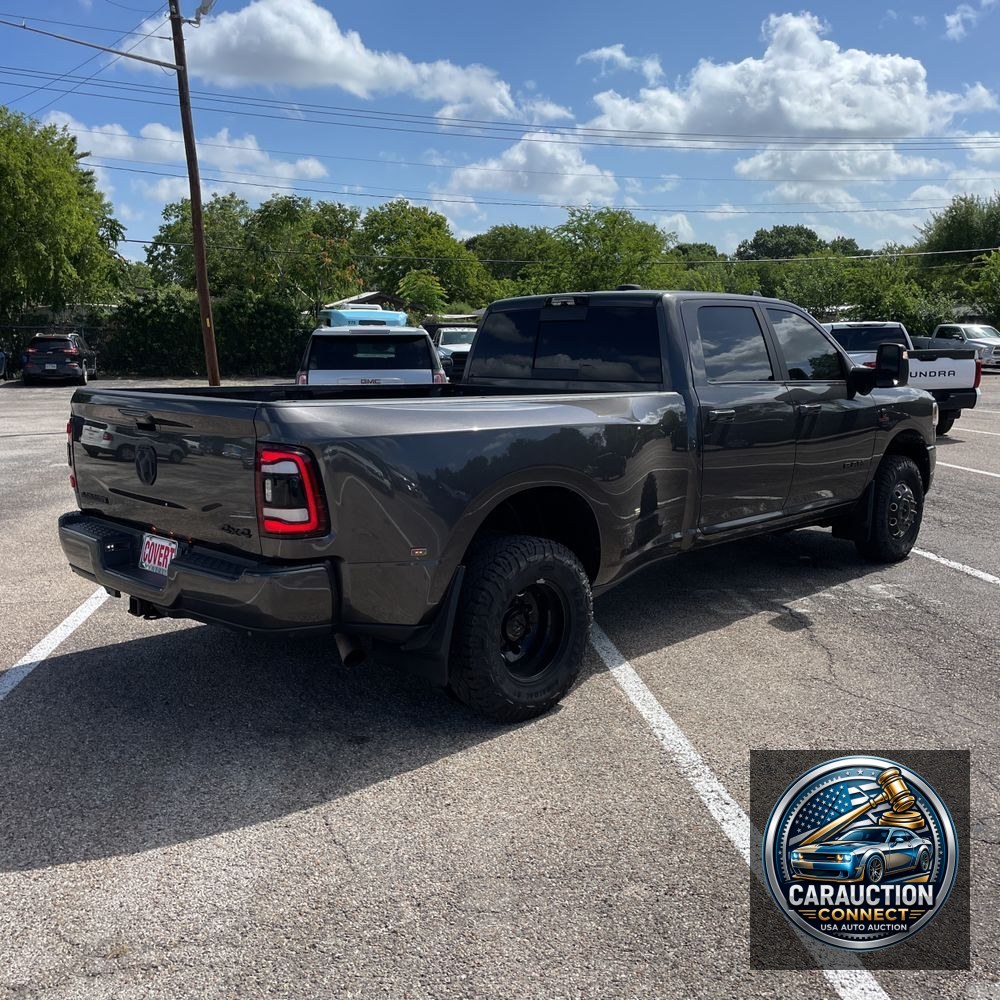 2024 Ram 3500 Laramie
