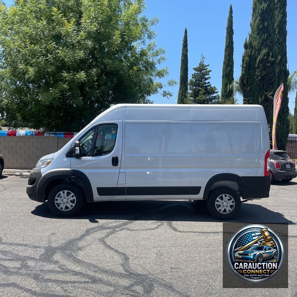 2025 Ram 1500 ProMaster Vans SLT HR
