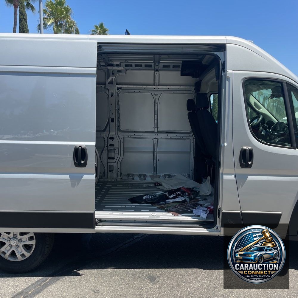 2025 Ram 1500 ProMaster Vans SLT HR
