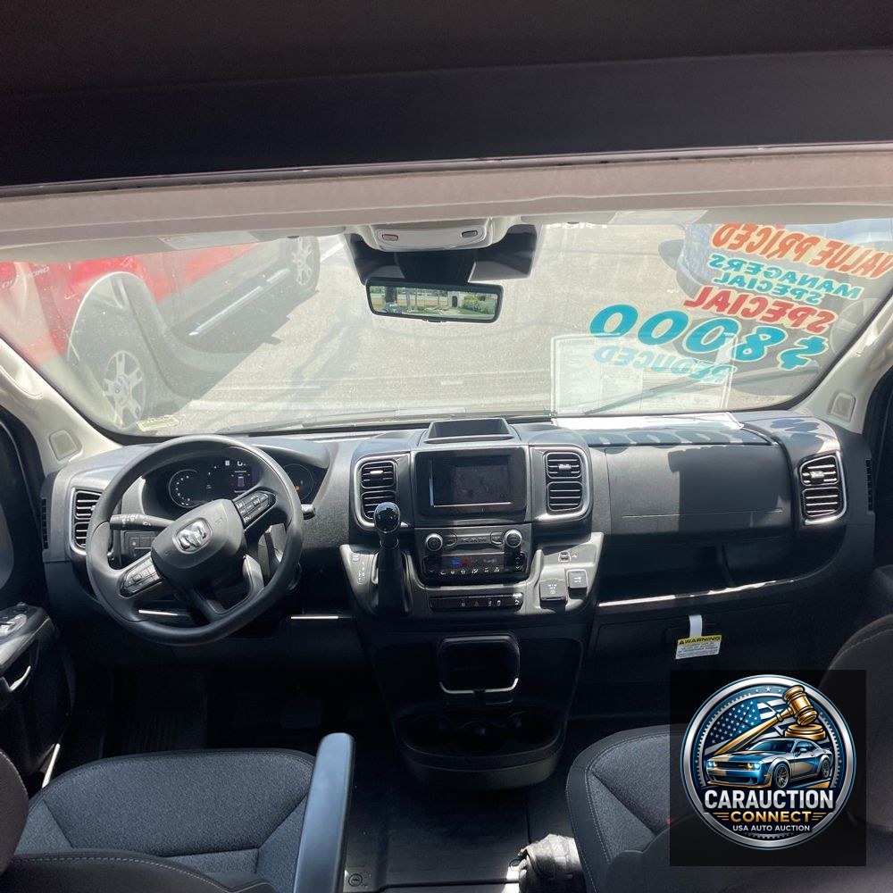 2025 Ram 1500 ProMaster Vans SLT HR