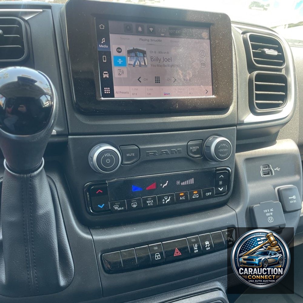 2025 Ram 1500 ProMaster Vans SLT HR