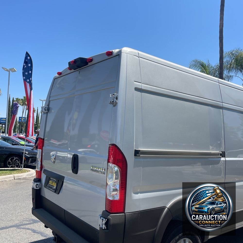2025 Ram 1500 ProMaster Vans SLT HR
