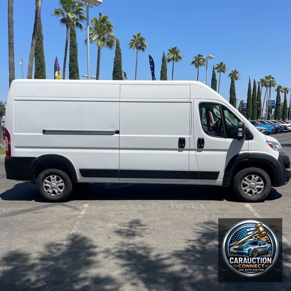 2025 Ram 2500 ProMaster Vans SLT HR