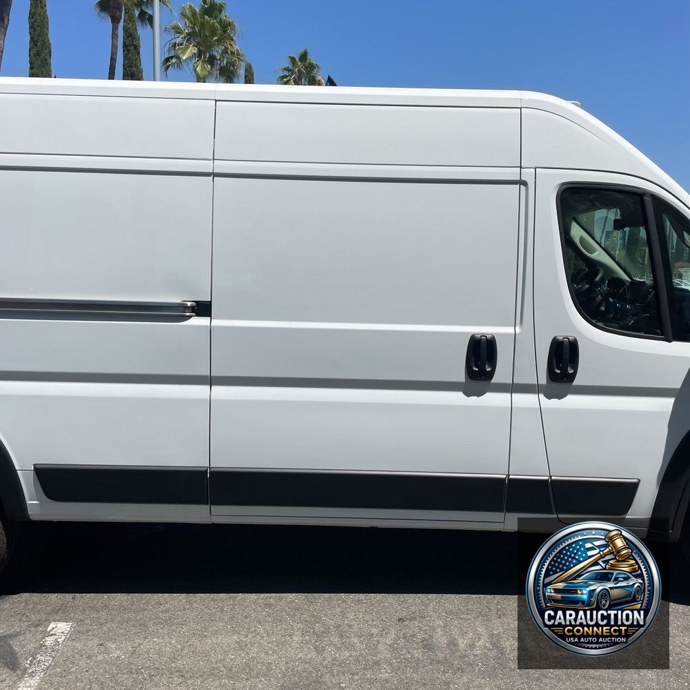2025 Ram 2500 ProMaster Vans SLT HR