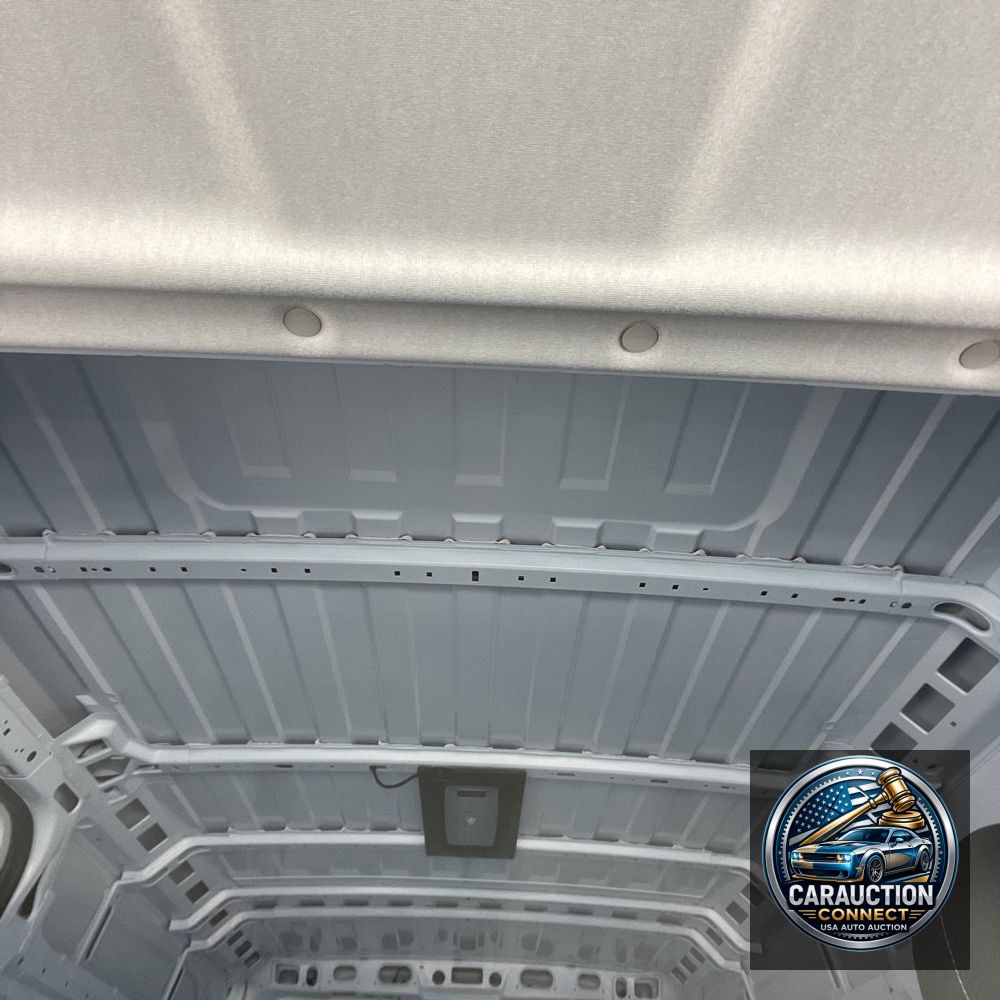 2025 Ram 2500 ProMaster Vans SLT HR