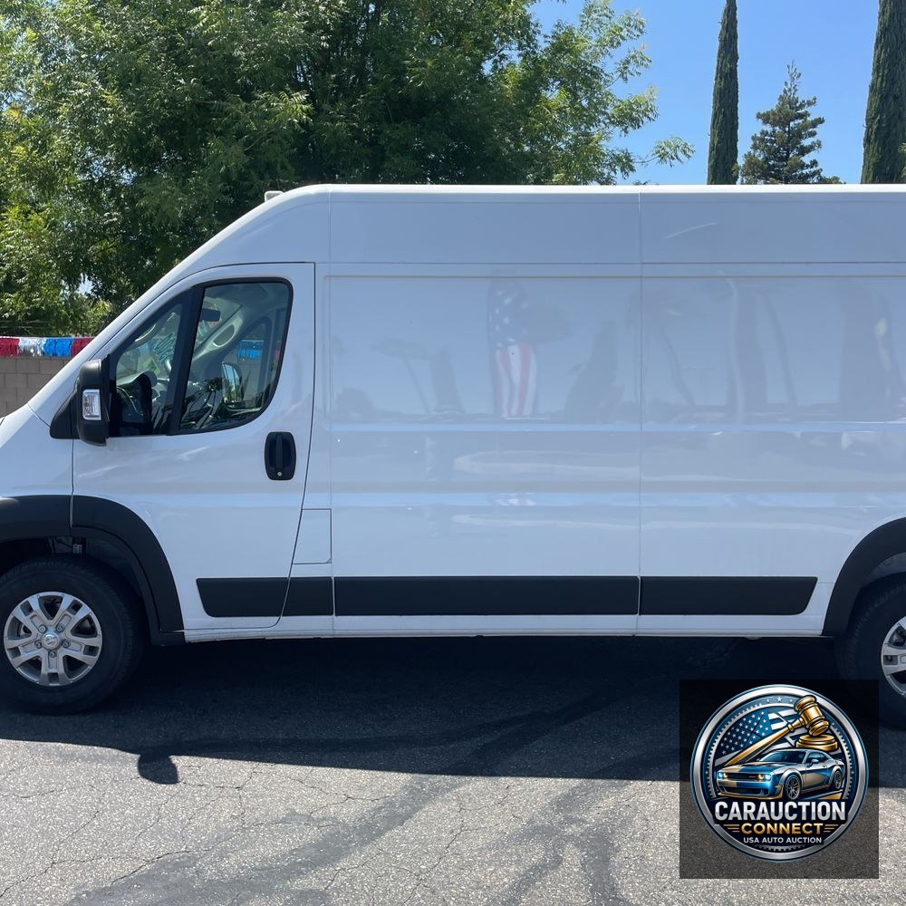2025 Ram 2500 ProMaster Vans SLT HR