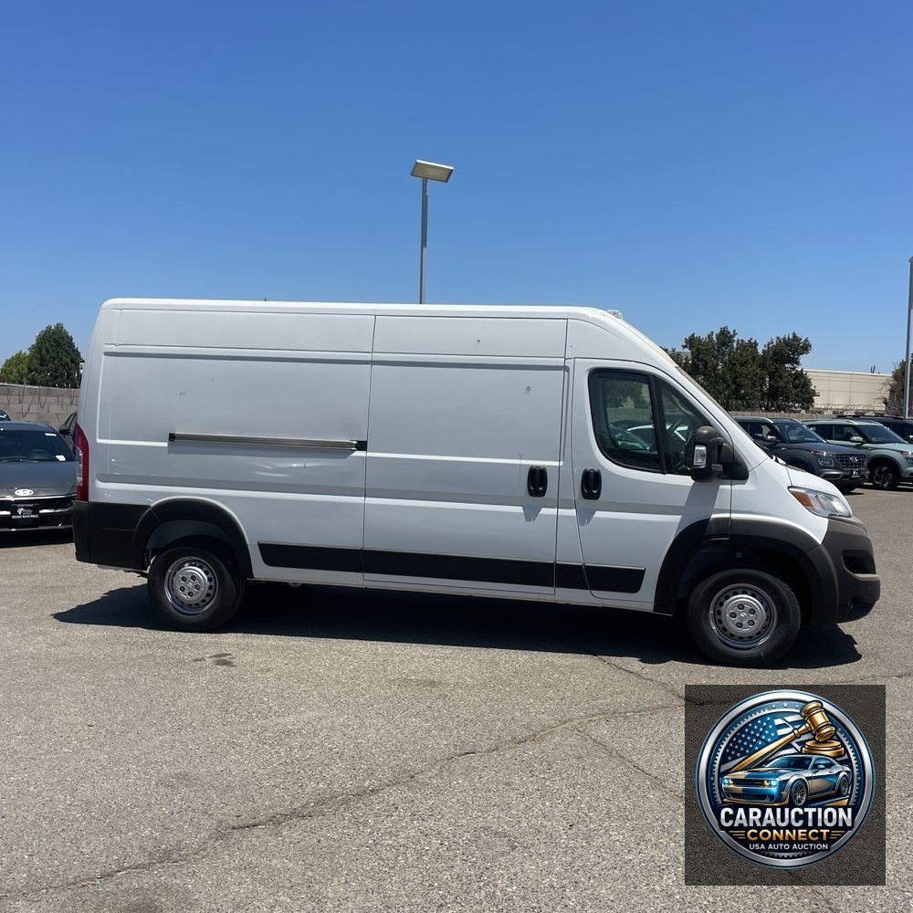 2025 Ram 2500 ProMaster Vans SLT HR