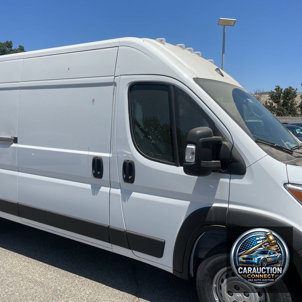 2025 Ram 2500 ProMaster Vans SLT HR