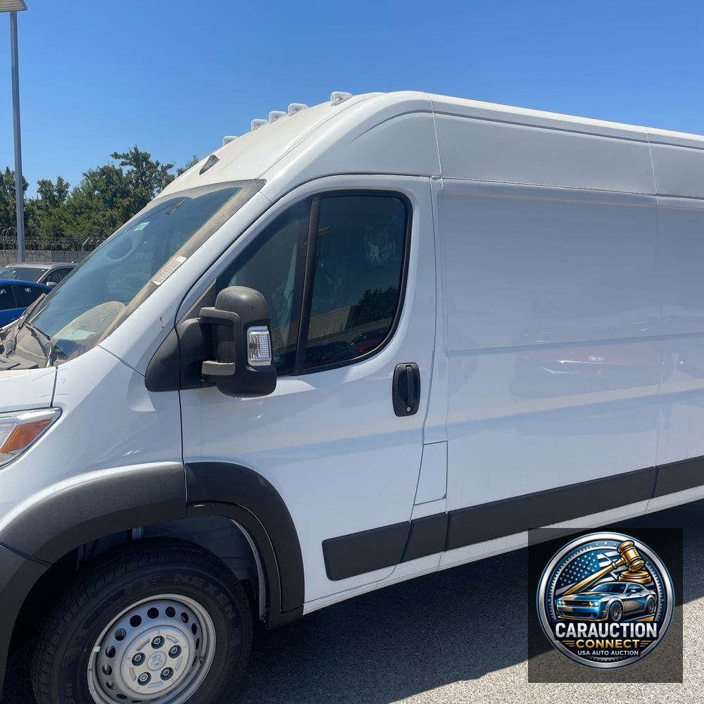 2025 Ram 2500 ProMaster Vans SLT HR