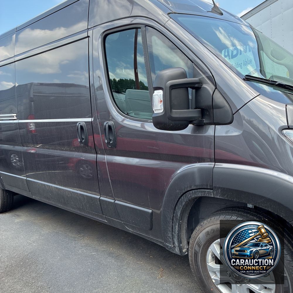 2024 Ram 2500 ProMaster Vans SLT HR