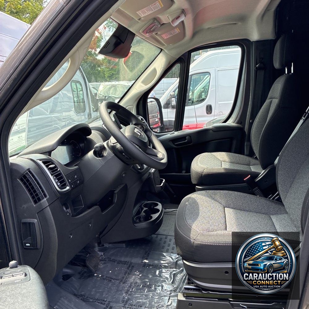 2024 Ram 2500 ProMaster Vans SLT HR