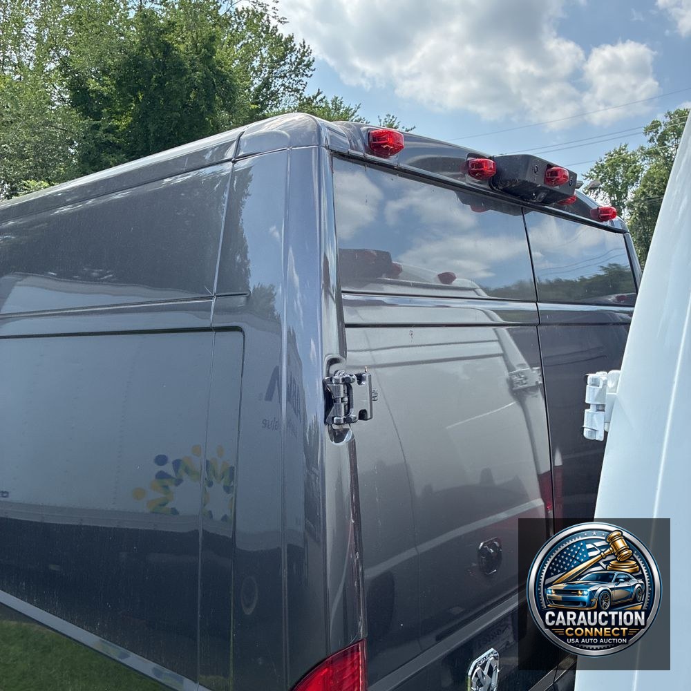 2024 Ram 2500 ProMaster Vans SLT HR