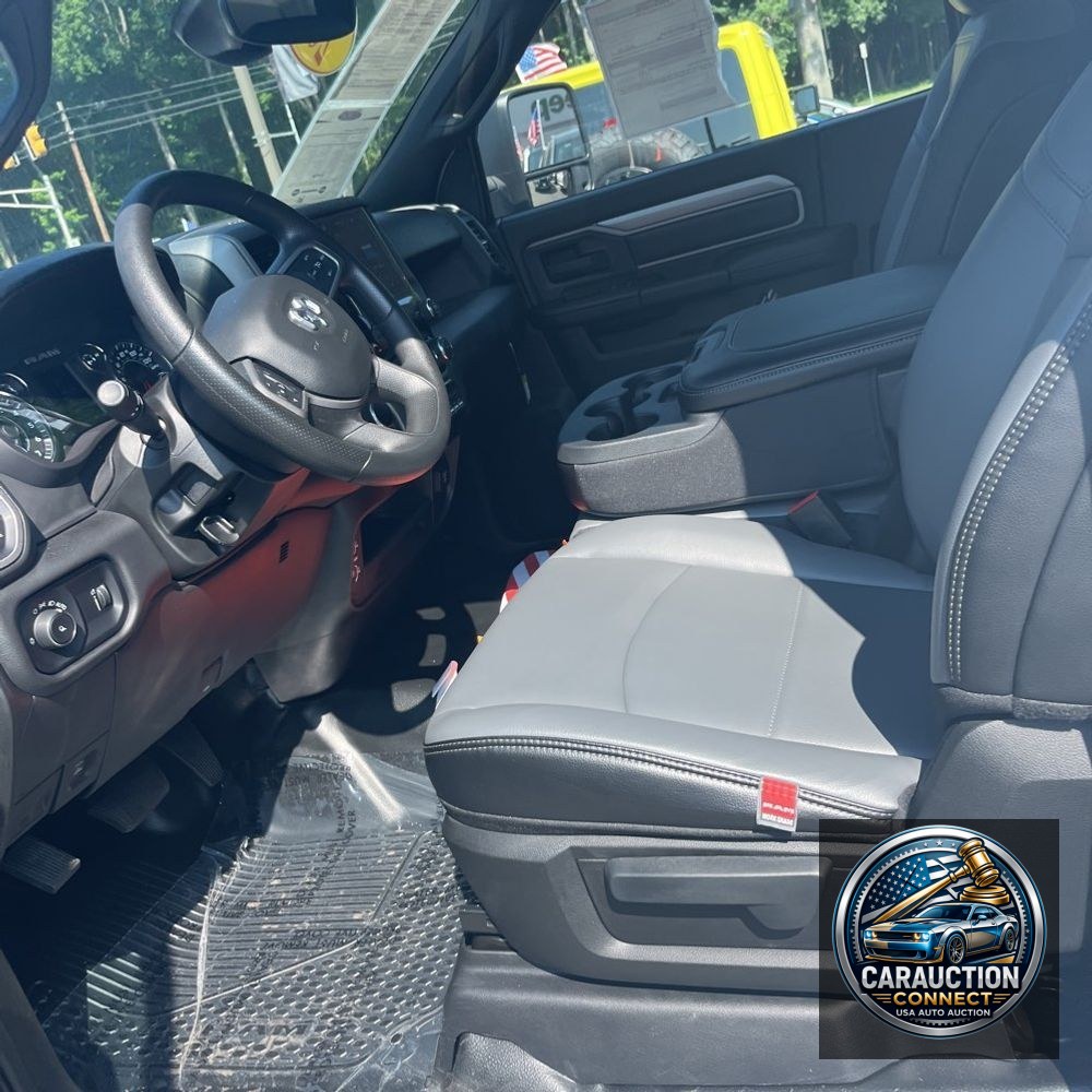 2023 Ram 2500 Tradesman