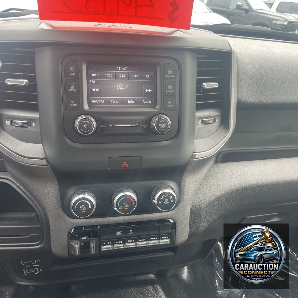2023 Ram 3500 Cab/Chassis Tradesman