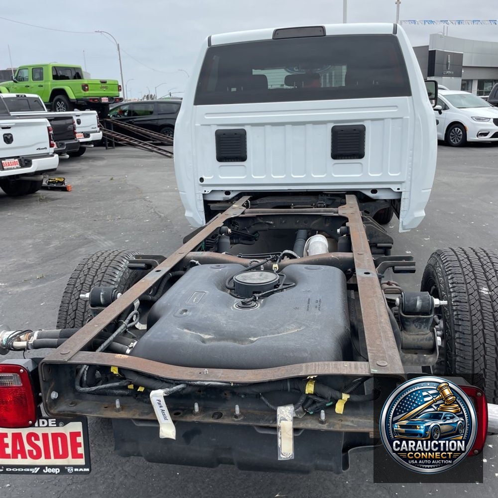 2023 Ram 3500 Cab/Chassis Tradesman