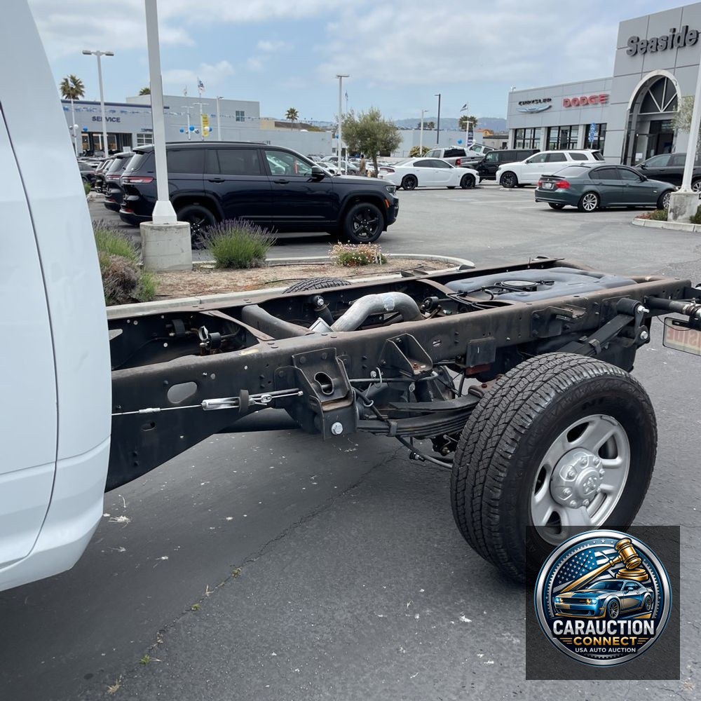2023 Ram 3500 Cab/Chassis Tradesman