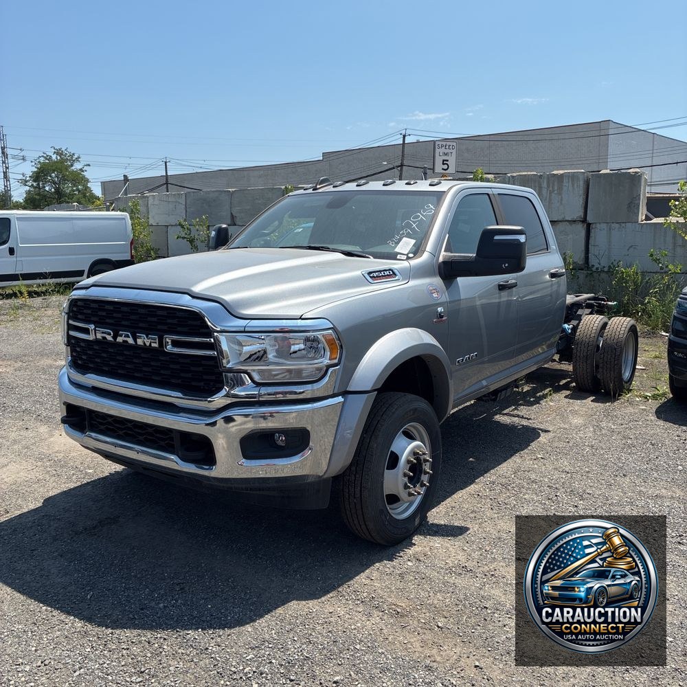 2024 Ram 4500 SLT