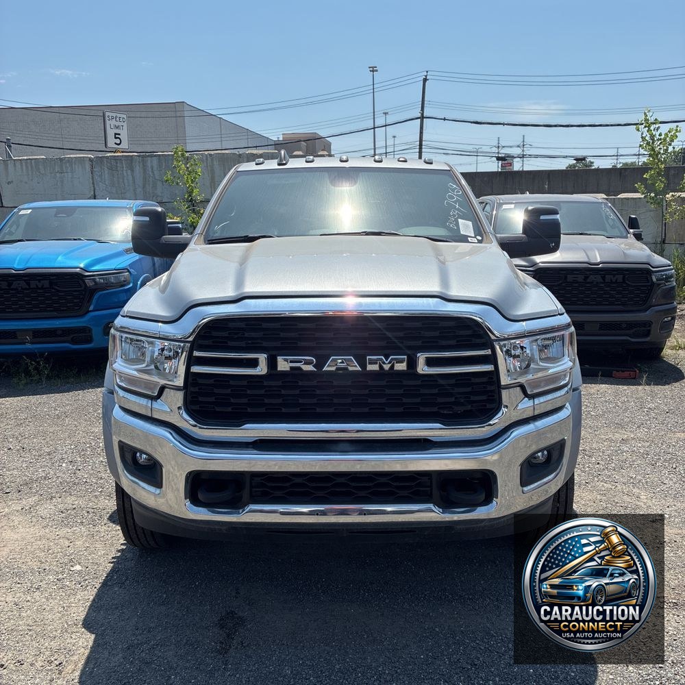 2024 Ram 4500 SLT