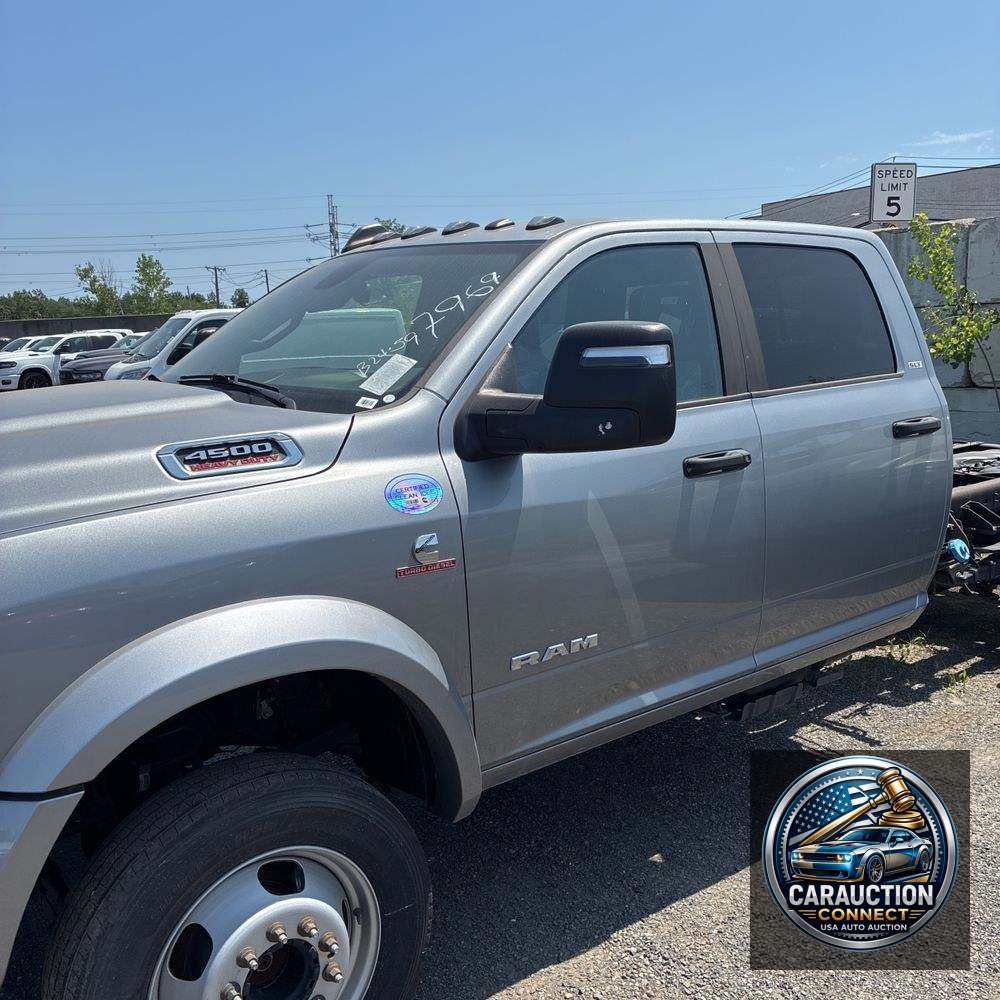 2024 Ram 4500 SLT