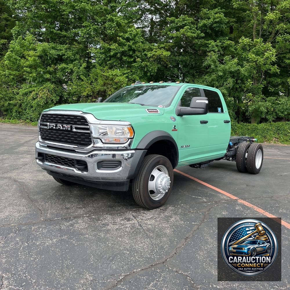 2024 Ram 4500 SLT