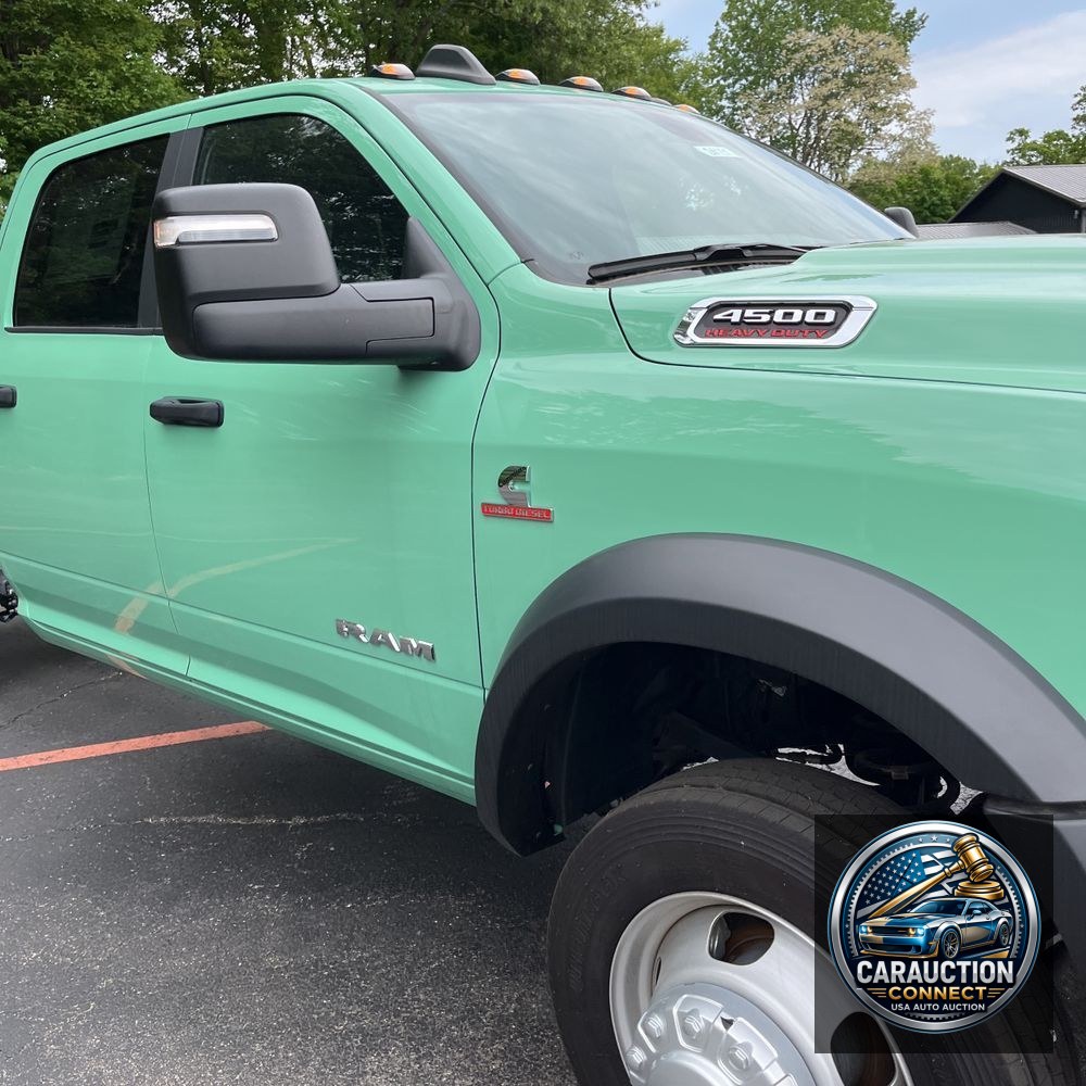 2024 Ram 4500 SLT