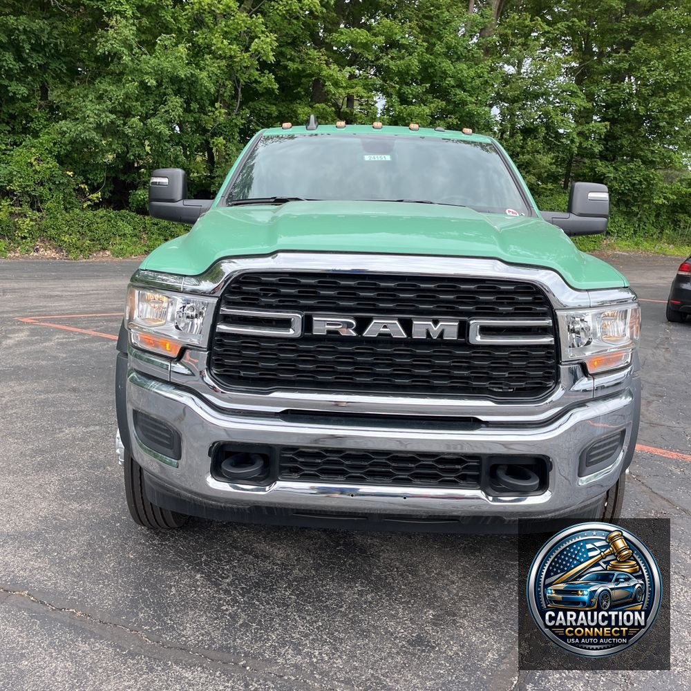 2024 Ram 4500 SLT