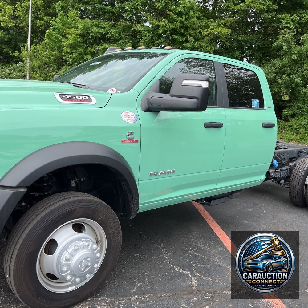 2024 Ram 4500 SLT