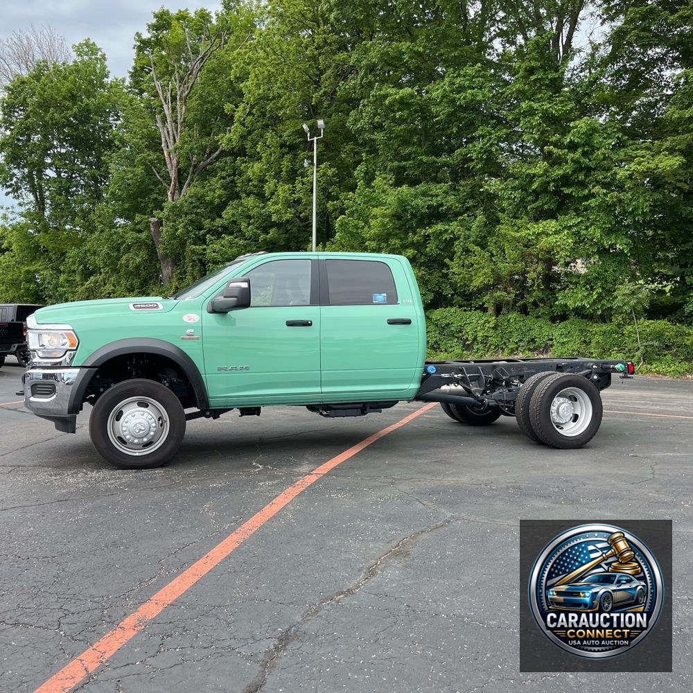 2024 Ram 4500 SLT