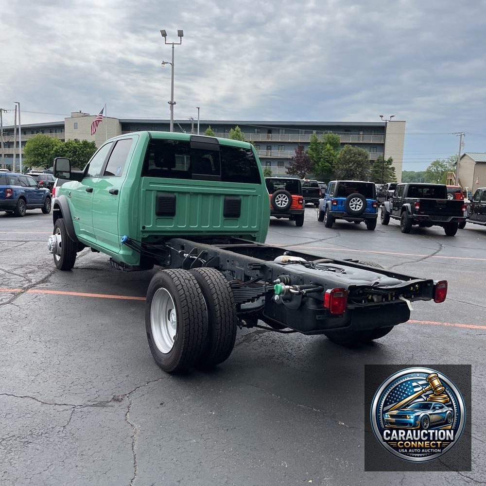 2024 Ram 4500 SLT