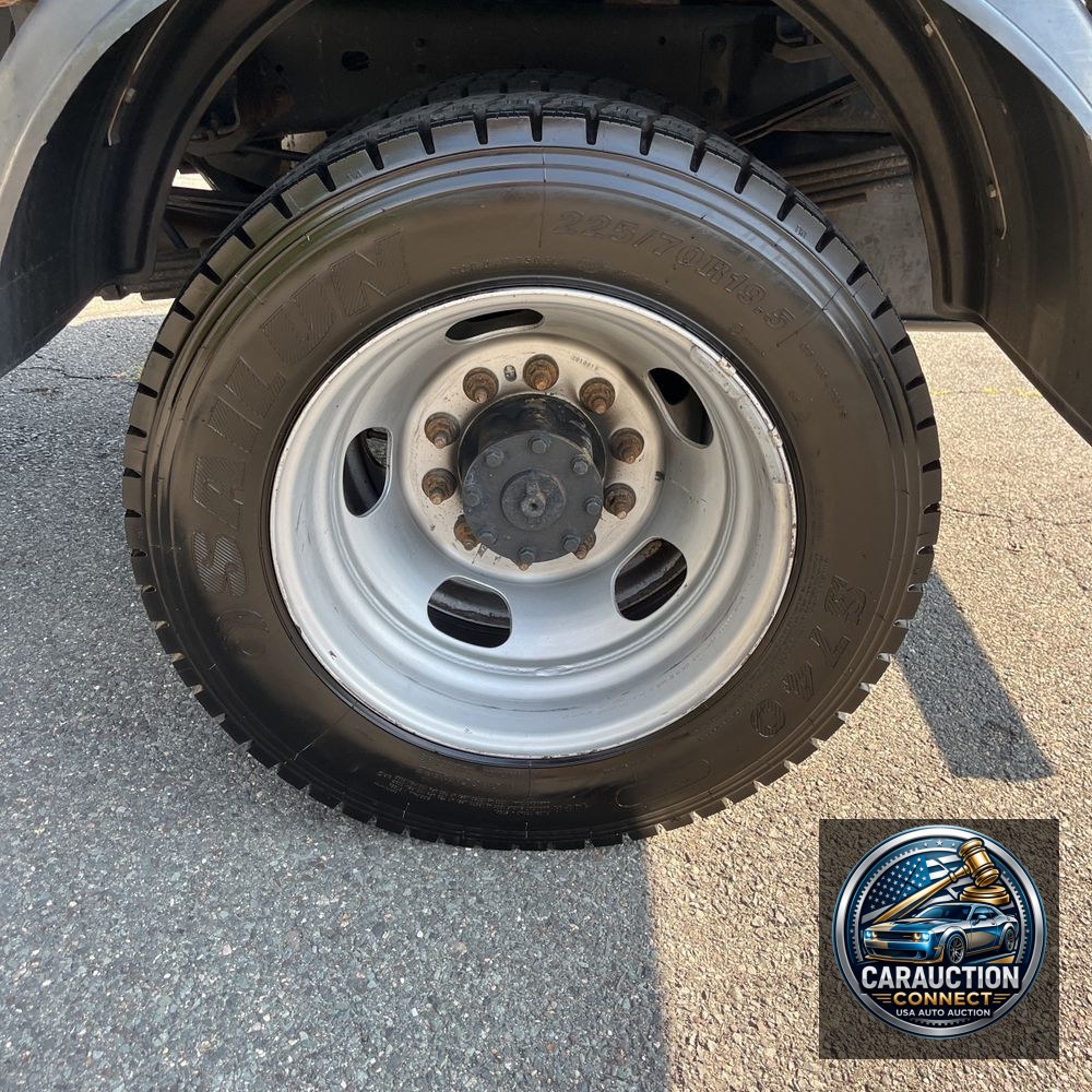 2020 Ram Commercial Tradesman CA60-120 CONV CAB/CHASSIS 4X4 6.4L