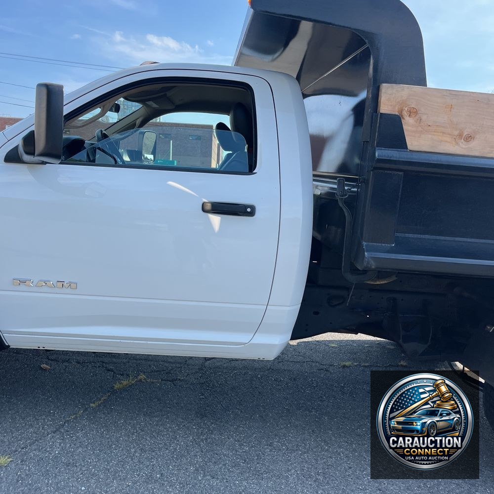 2020 Ram Commercial Tradesman CA60-120 CONV CAB/CHASSIS 4X4 6.4L