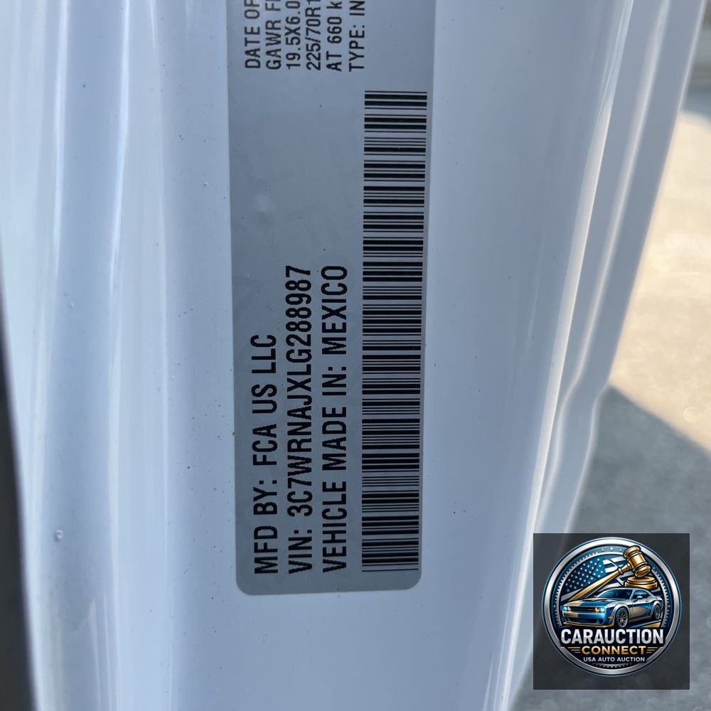 2020 Ram Commercial Tradesman CA60-120 CONV CAB/CHASSIS 4X4 6.4L