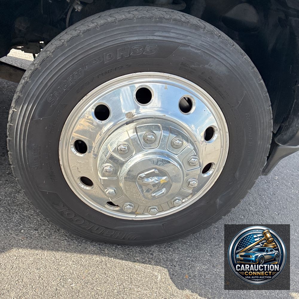 2022 Ram Commercial Tradesman CA60-120 CONV CAB/CHASSIS 4X4 6.7L