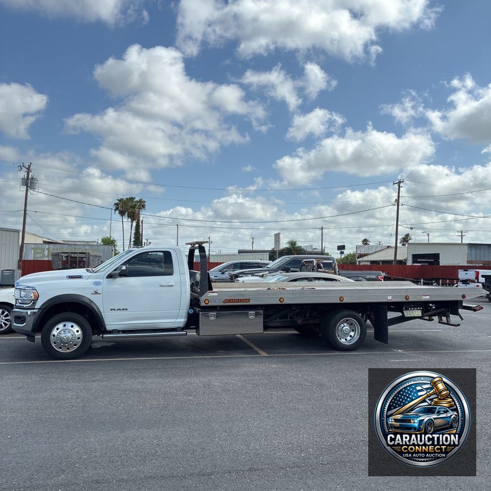 2022 Ram Commercial Tradesman CA60-120 CONV CAB/CHASSIS 4X4 6.7L