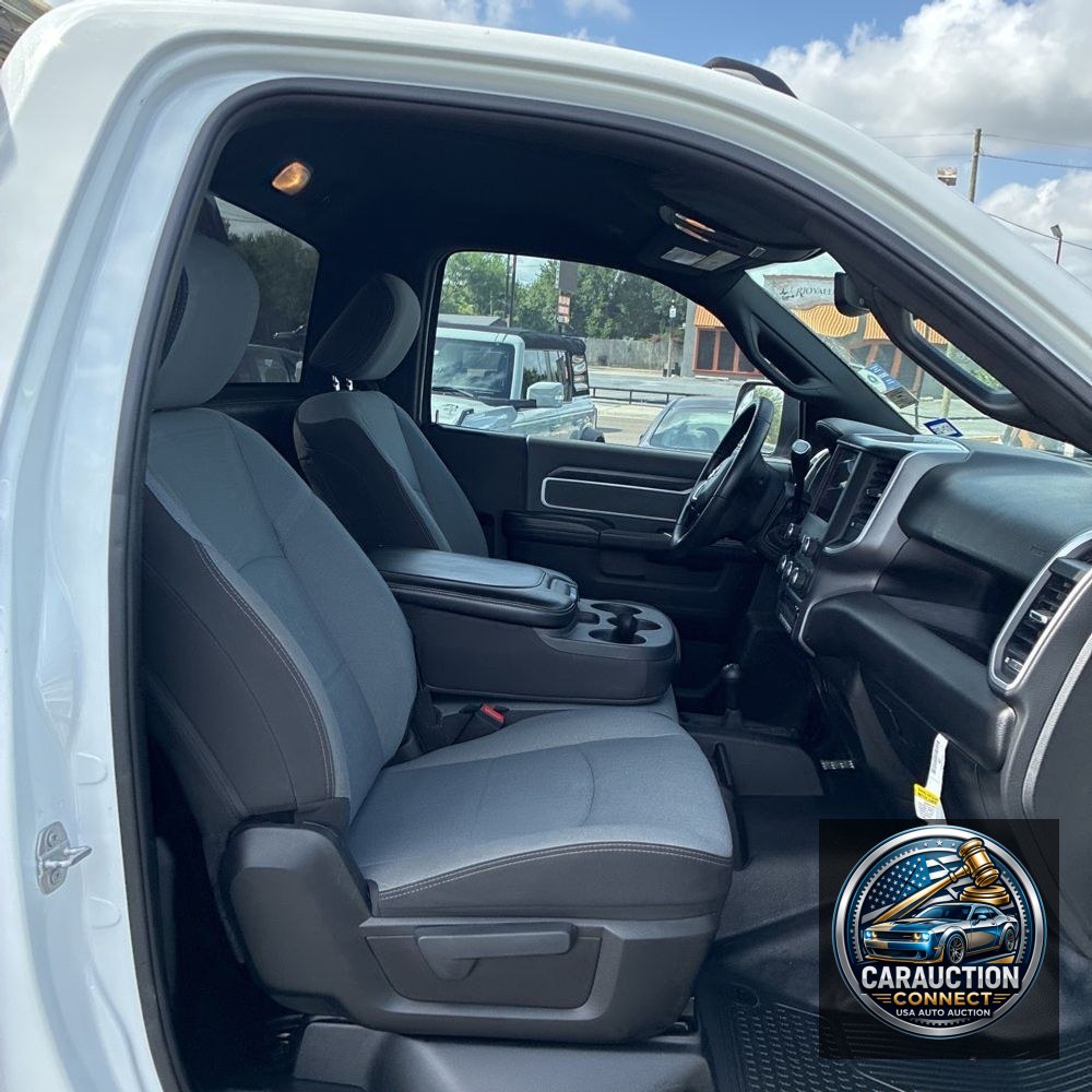 2022 Ram Commercial Tradesman CA60-120 CONV CAB/CHASSIS 4X4 6.7L