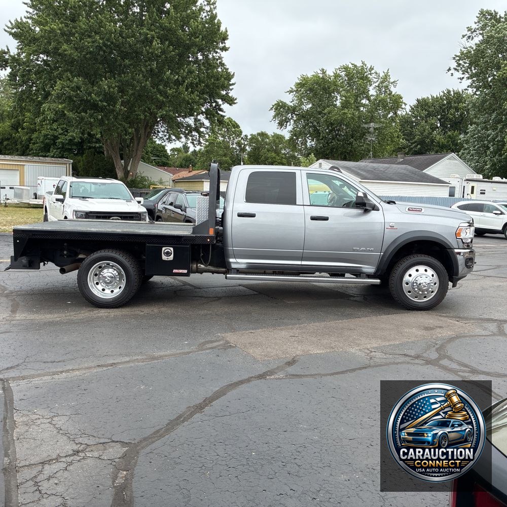 2022 Ram Commercial Tradesman CA60-84 CREW CAB/CHASSIS 4X4 6.7L