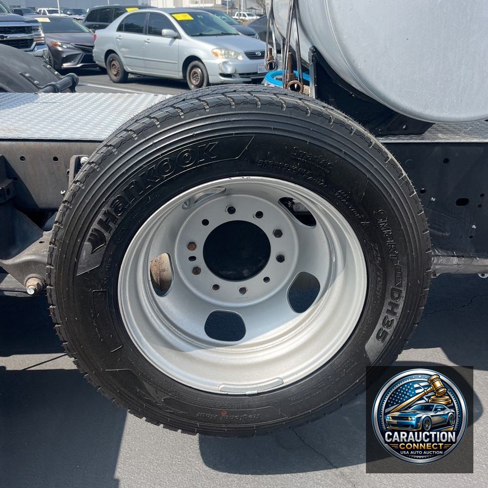 2022 Ram Commercial Tradesman CA60-84 CREW CAB/CHASSIS 4X4 6.7L