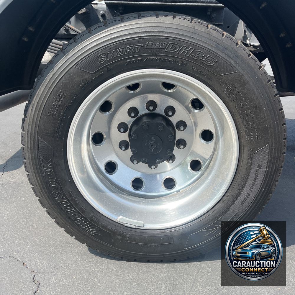 2022 Ram Commercial Tradesman CA60-84 CREW CAB/CHASSIS 4X4 6.7L