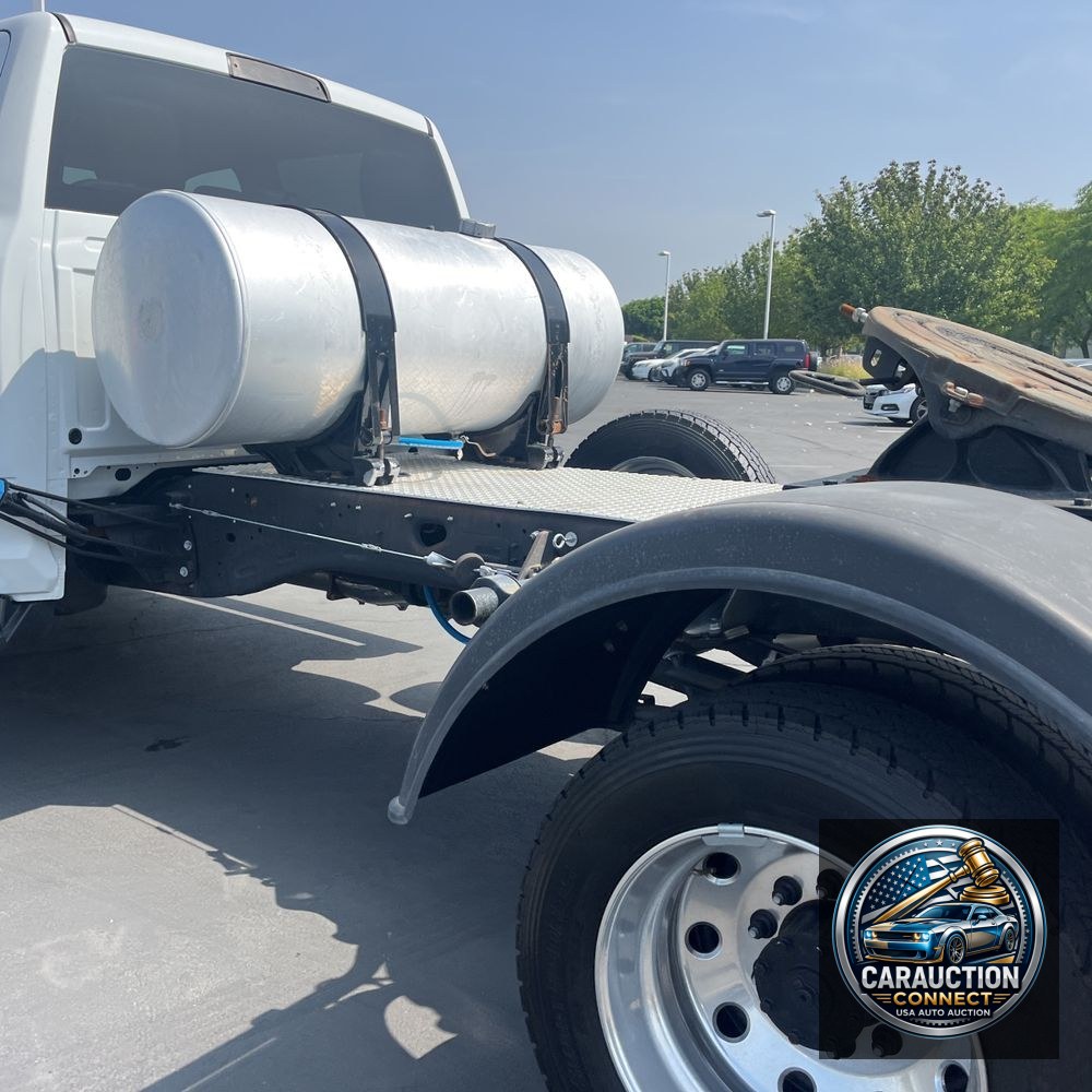 2022 Ram Commercial Tradesman CA60-84 CREW CAB/CHASSIS 4X4 6.7L