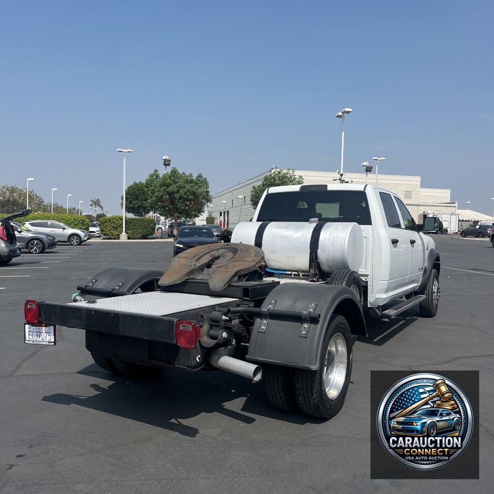 2022 Ram Commercial Tradesman CA60-84 CREW CAB/CHASSIS 4X4 6.7L