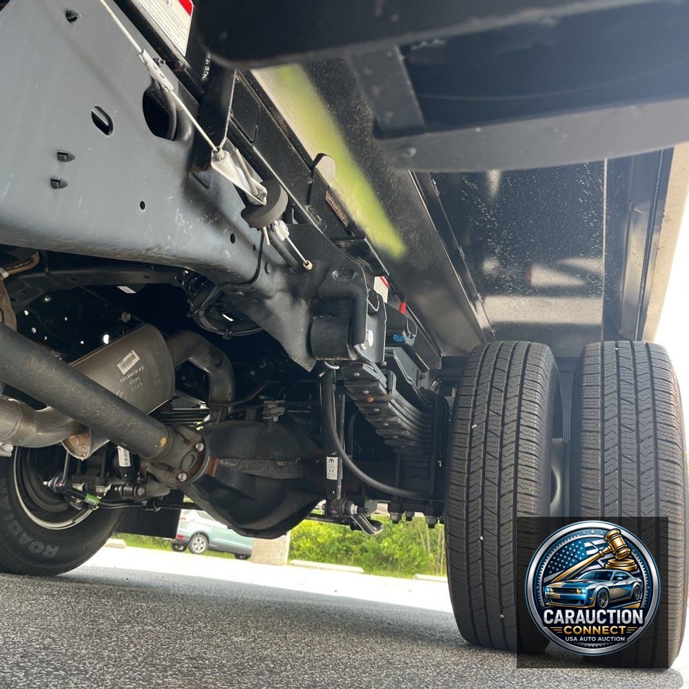 2024 Ram 3500 Cab/Chassis Tradesman