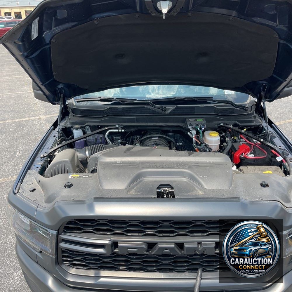 2024 Ram 3500 Cab/Chassis Tradesman