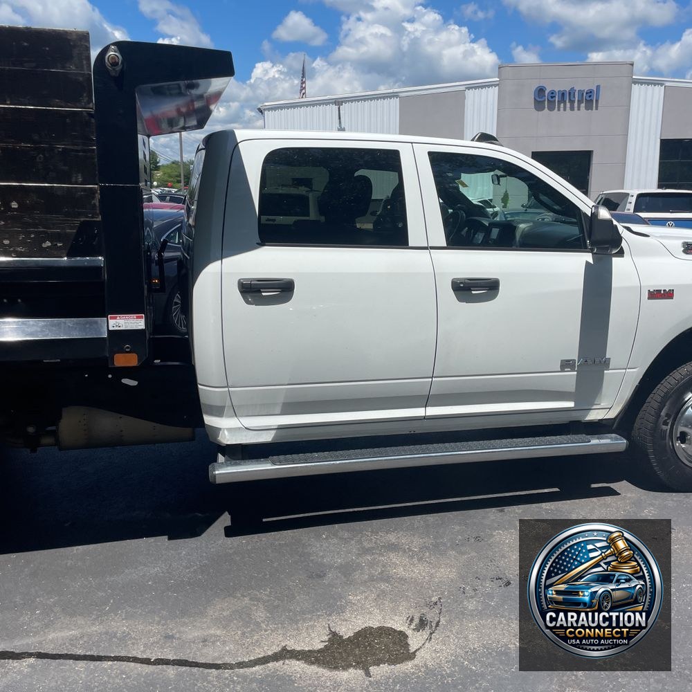 2022 Ram 3500 Cab/Chassis Tradesman