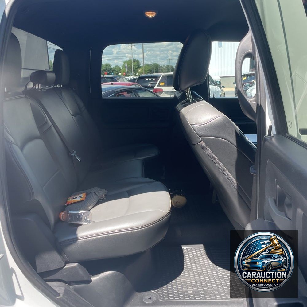 2022 Ram 3500 Cab/Chassis Tradesman