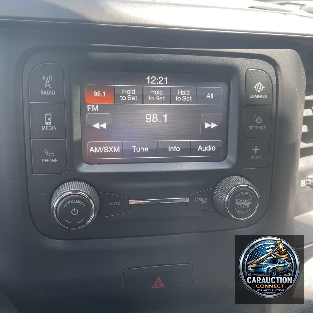 2022 Ram 3500 Cab/Chassis Tradesman